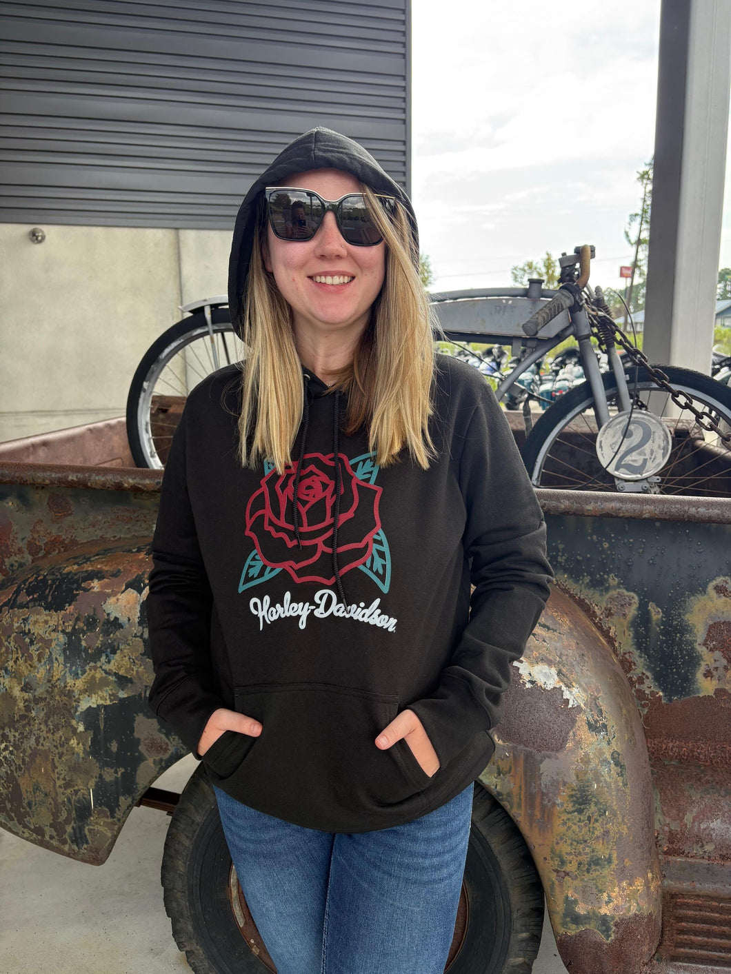 Savannah Harley-Davidson Women's Rose Outline Women's Hoodie