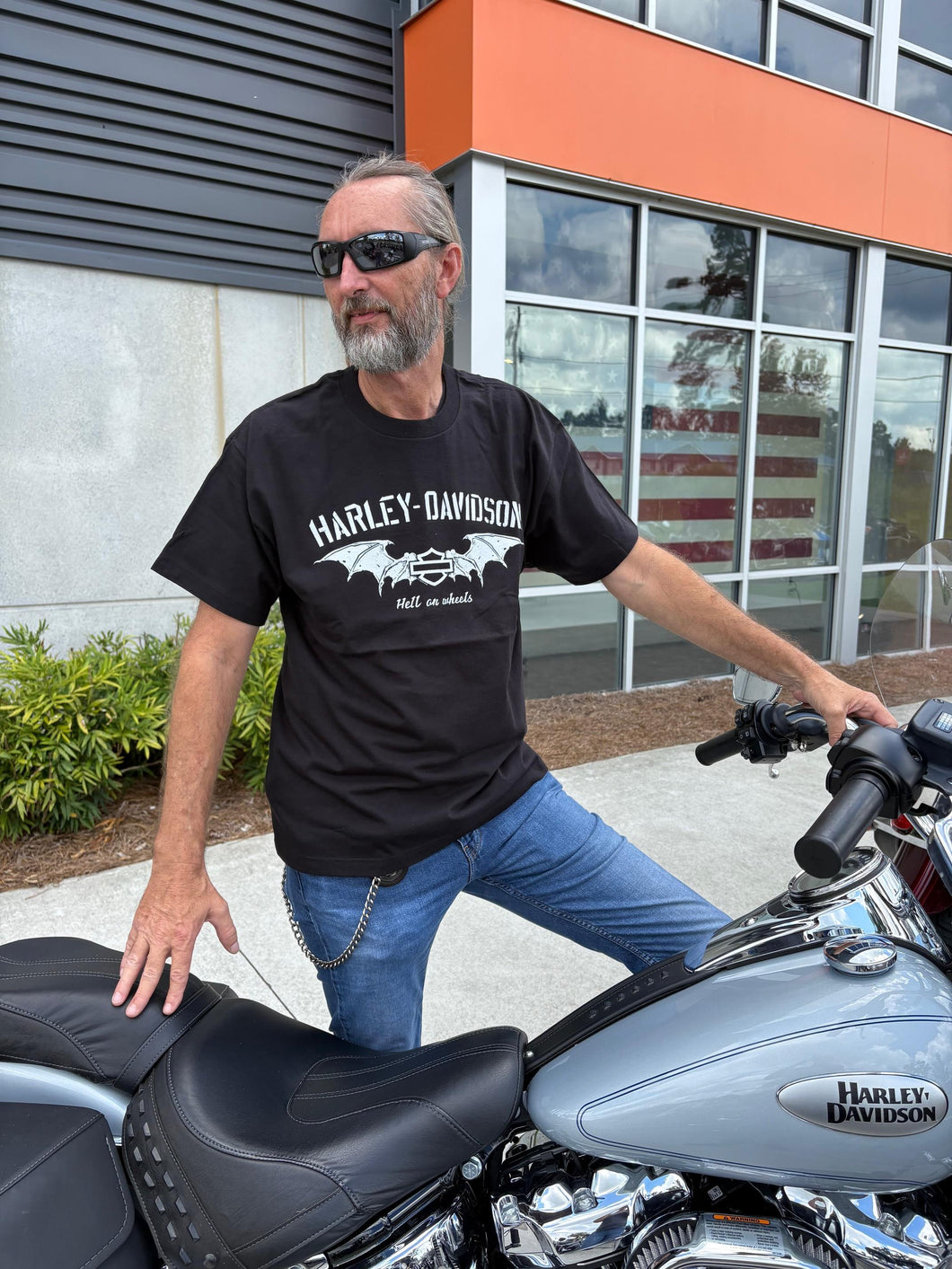 Savannah Harley-Davidson Men's custom H-D Hell On Wheels Wings s/s t-shirt
