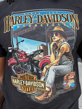 Load image into Gallery viewer, Savannah Harley-Davidson custom Men's Hangin' Out t-shirt
