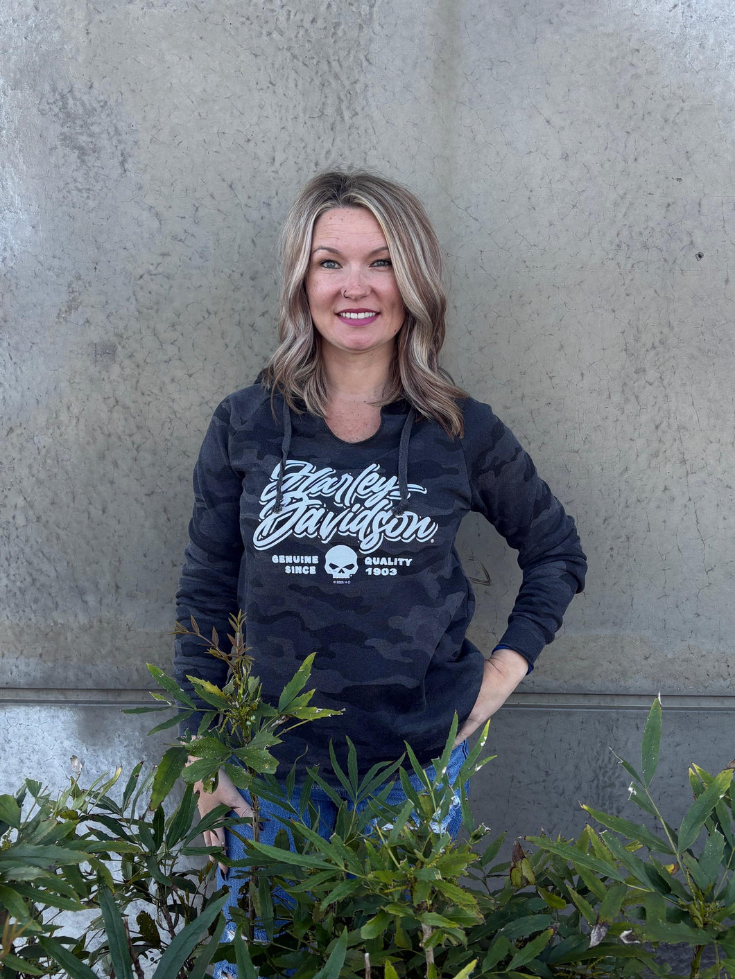 Custom Savannah Harley-Davidson Women's Camouflage pullover hoody