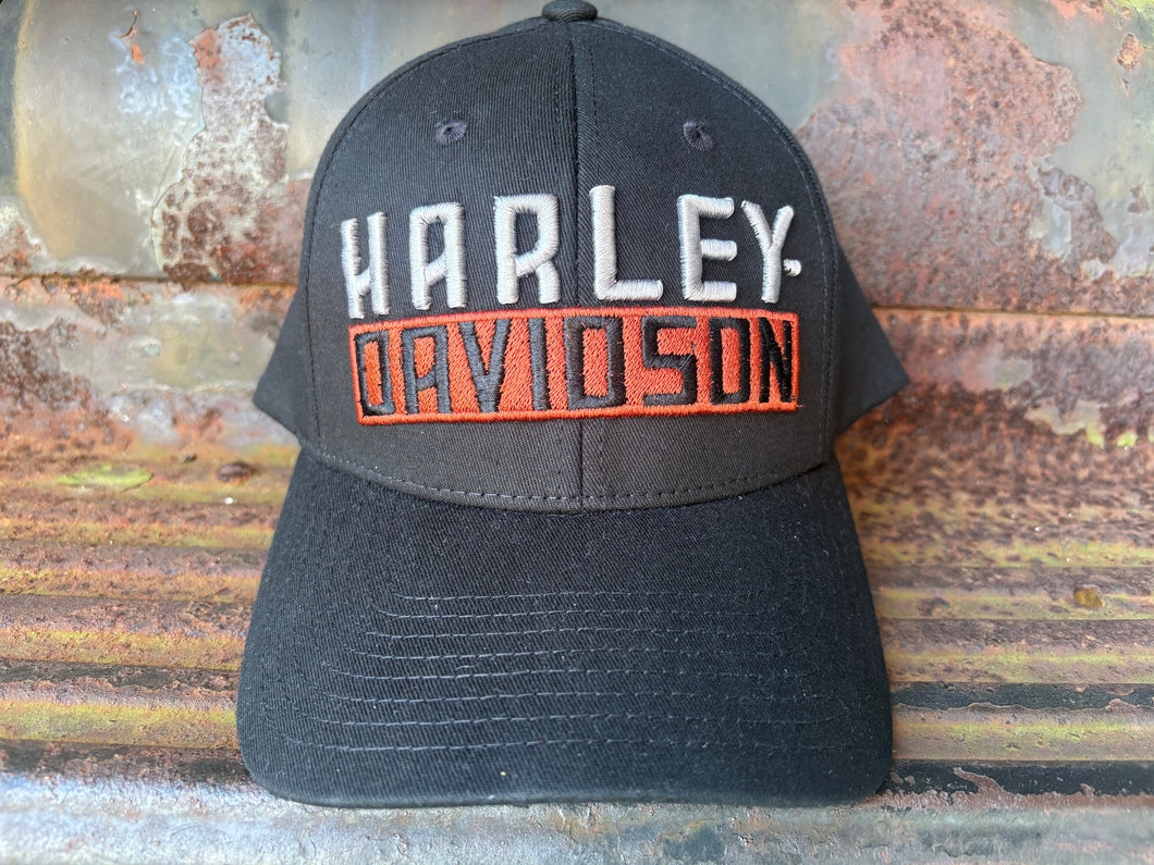Custom Savannah H-D Quickshift fitted hat